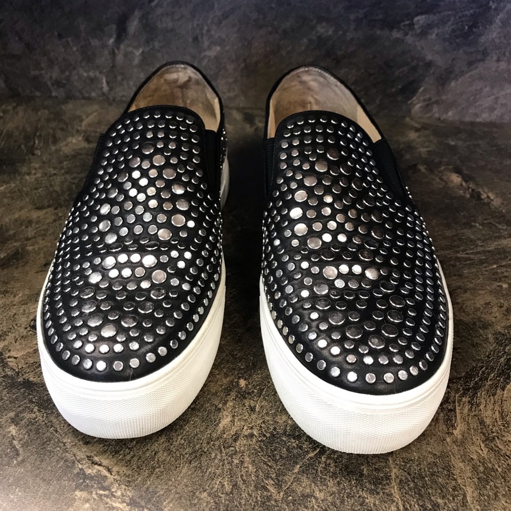 Vince Camuto Shoes
